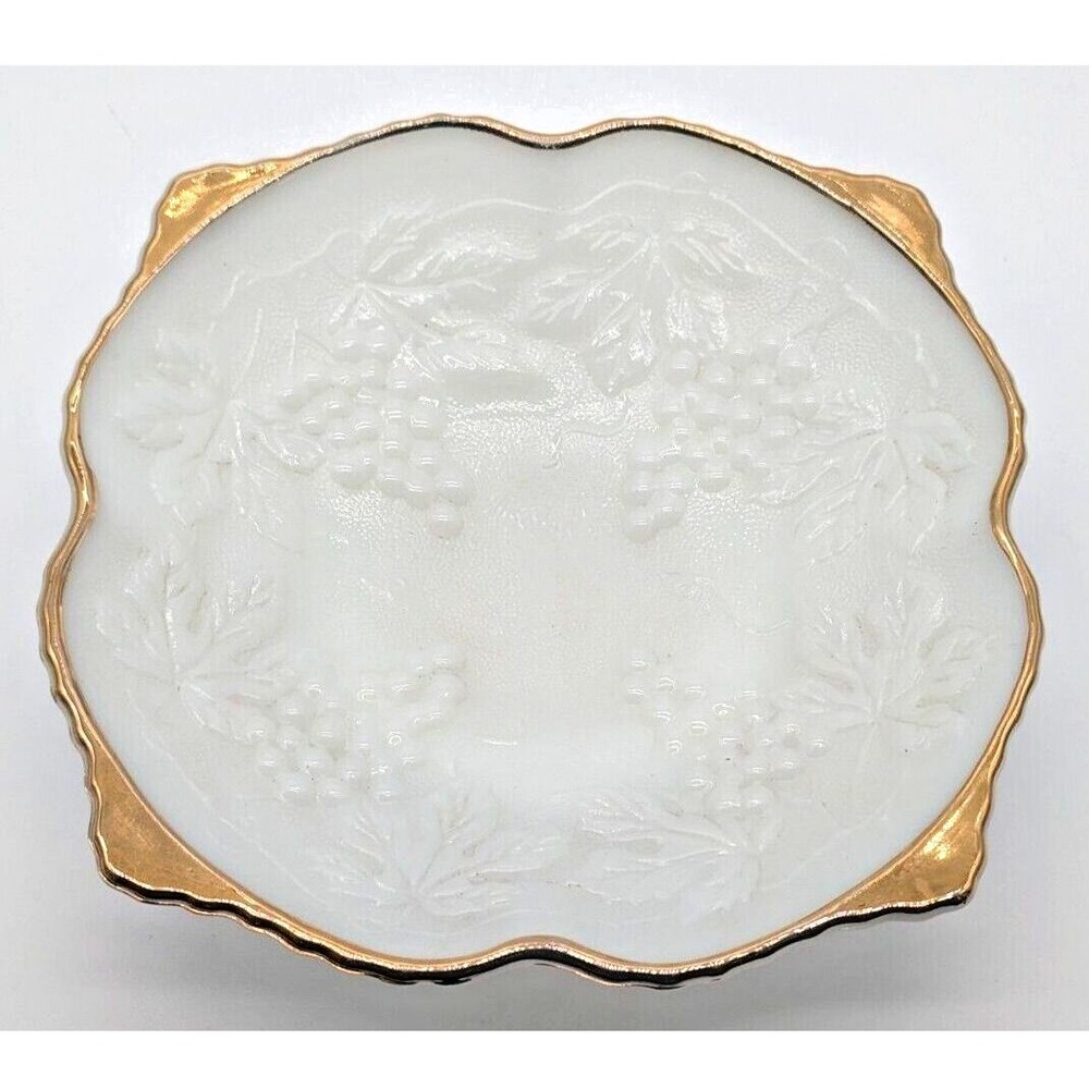 Vtg Anchor Hocking MCM 50's Milk Glass 10" Dish Grape & Leaf Embossed Gold Trim